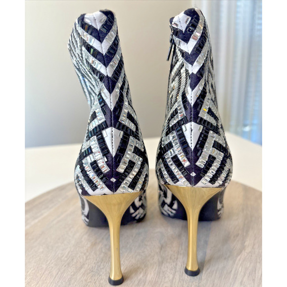 INC International Concepts Women’s Sequin Ankle Boots Black Silver 7 - Picture 4 of 10